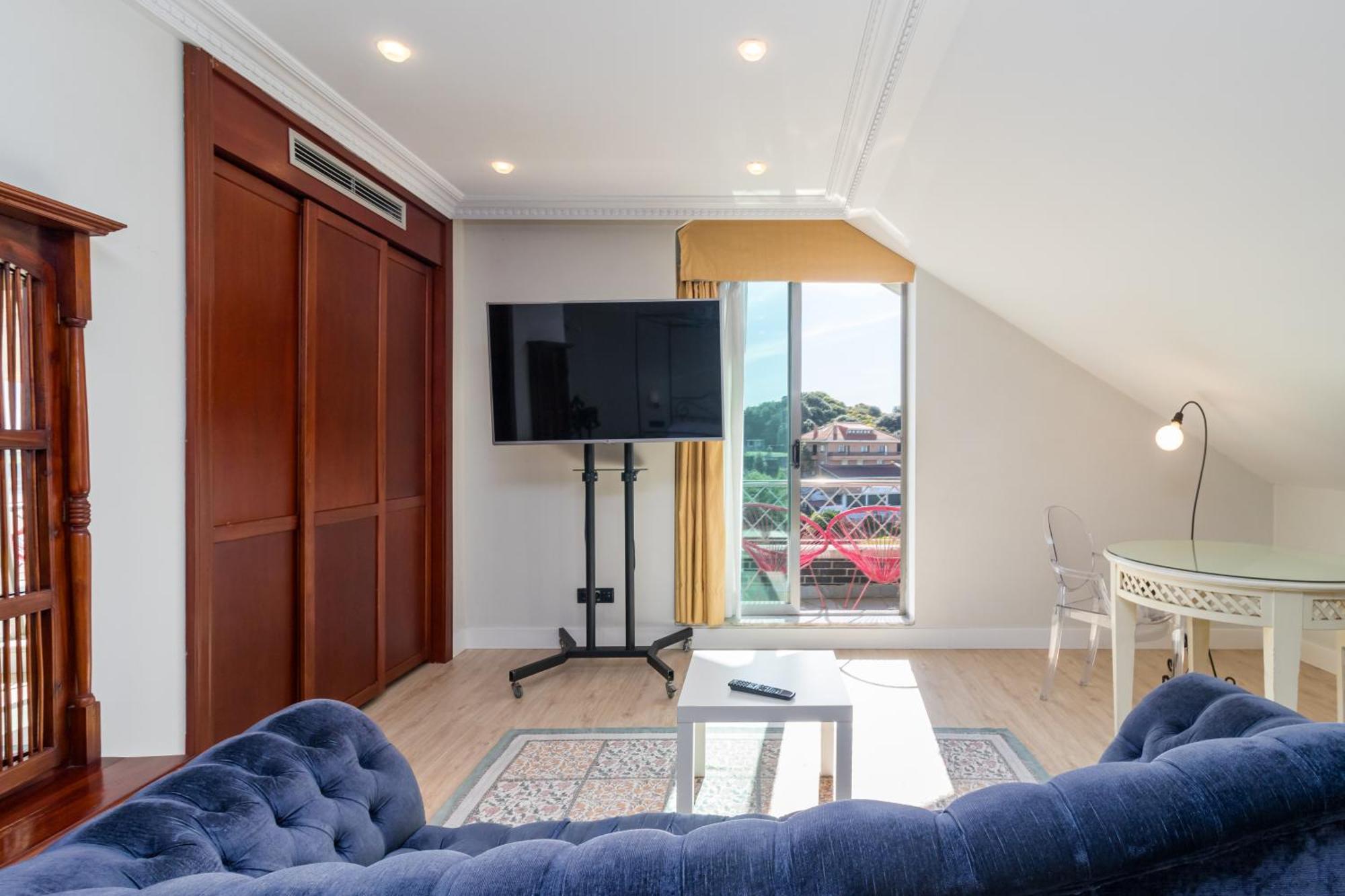 Hotel Milagros Golf Могро Екстериор снимка