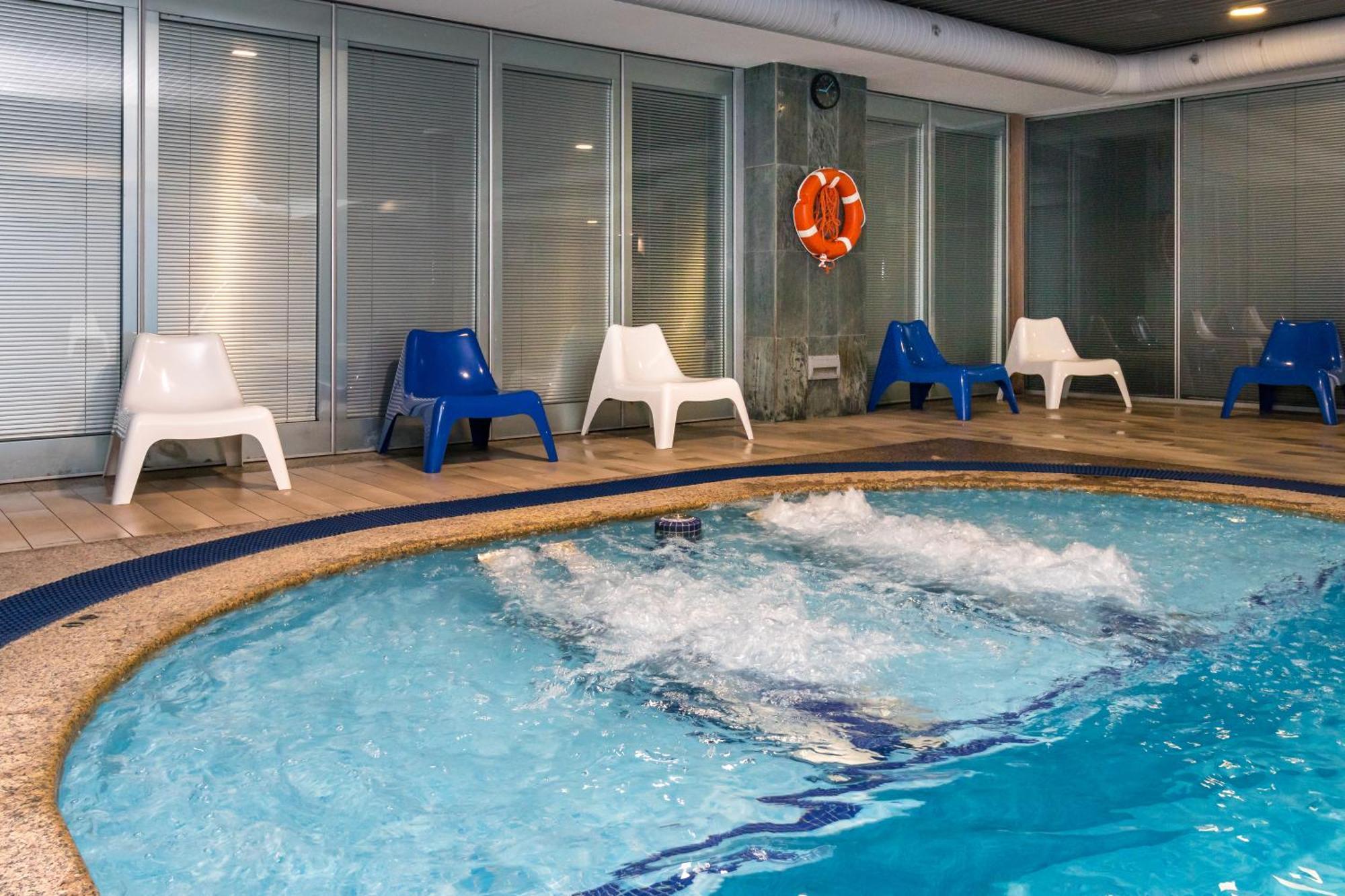 Hotel Milagros Golf Могро Екстериор снимка